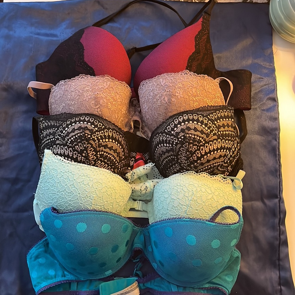 6 Bra lot - bundle of 36 B push up bras